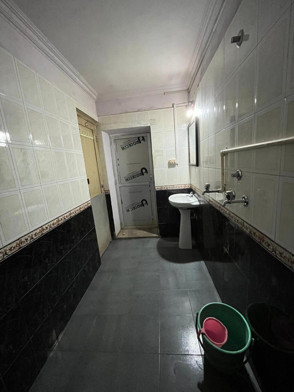 Vishwa Deva Homestay Varanasi Exterior photo
