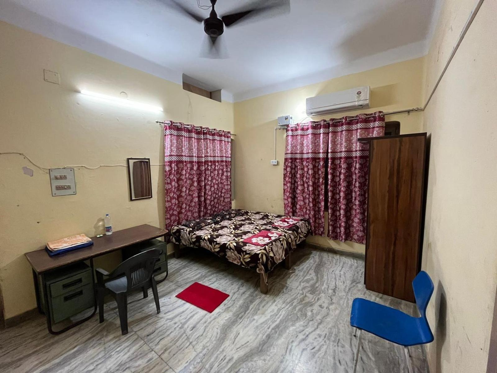Vishwa Deva Homestay Varanasi Exterior photo